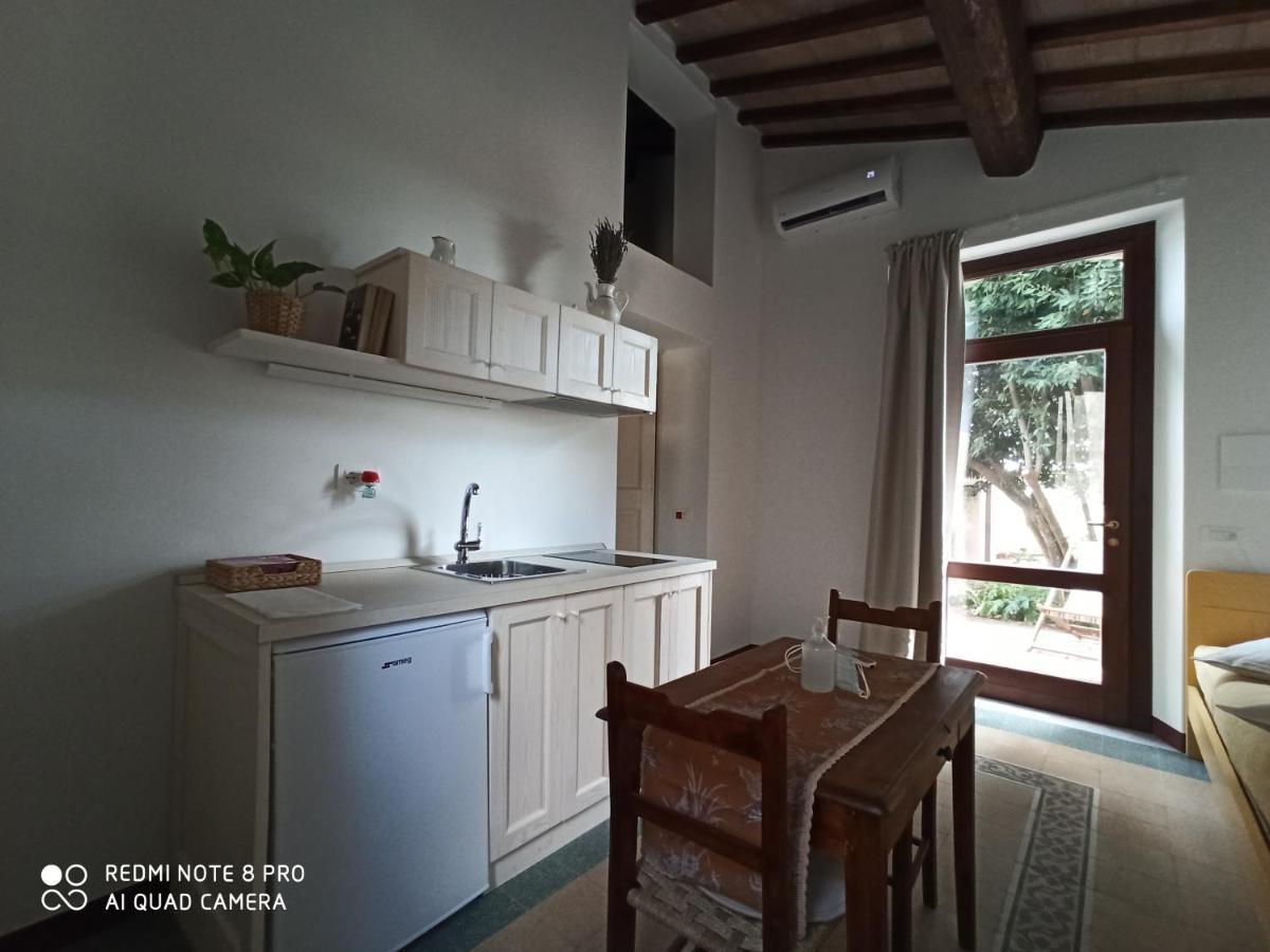 Villa Di Campagna Santa Giulia 카르보니페라 외부 사진